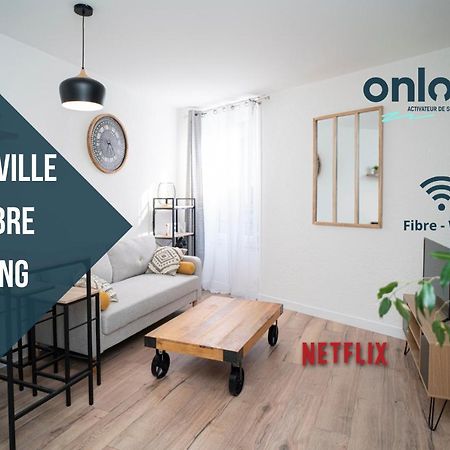 Onloc - Appart Reveil Proche Halles Avec Parking Pau Exteriér fotografie