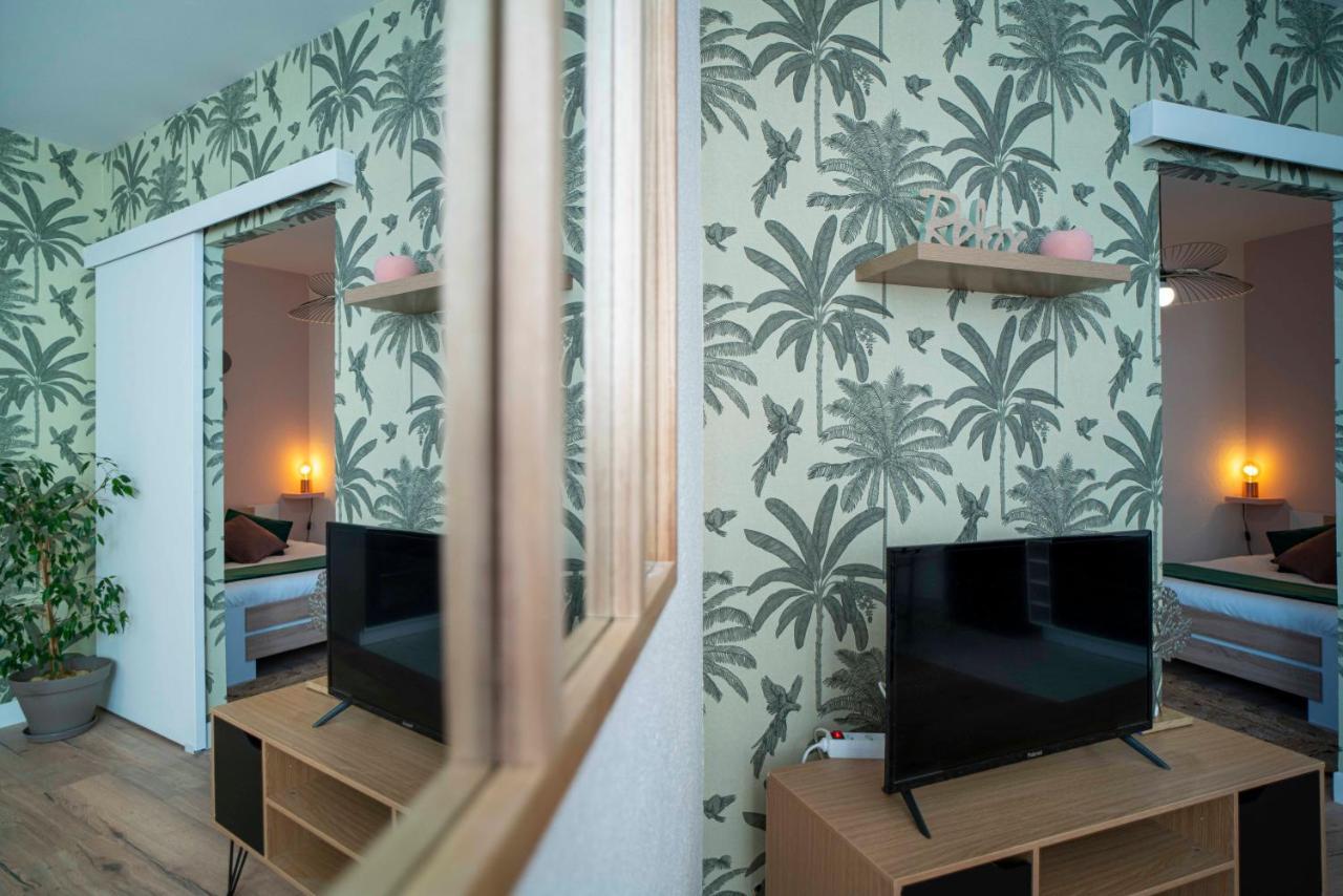 Onloc - Appart Reveil Proche Halles Avec Parking Pau Exteriér fotografie