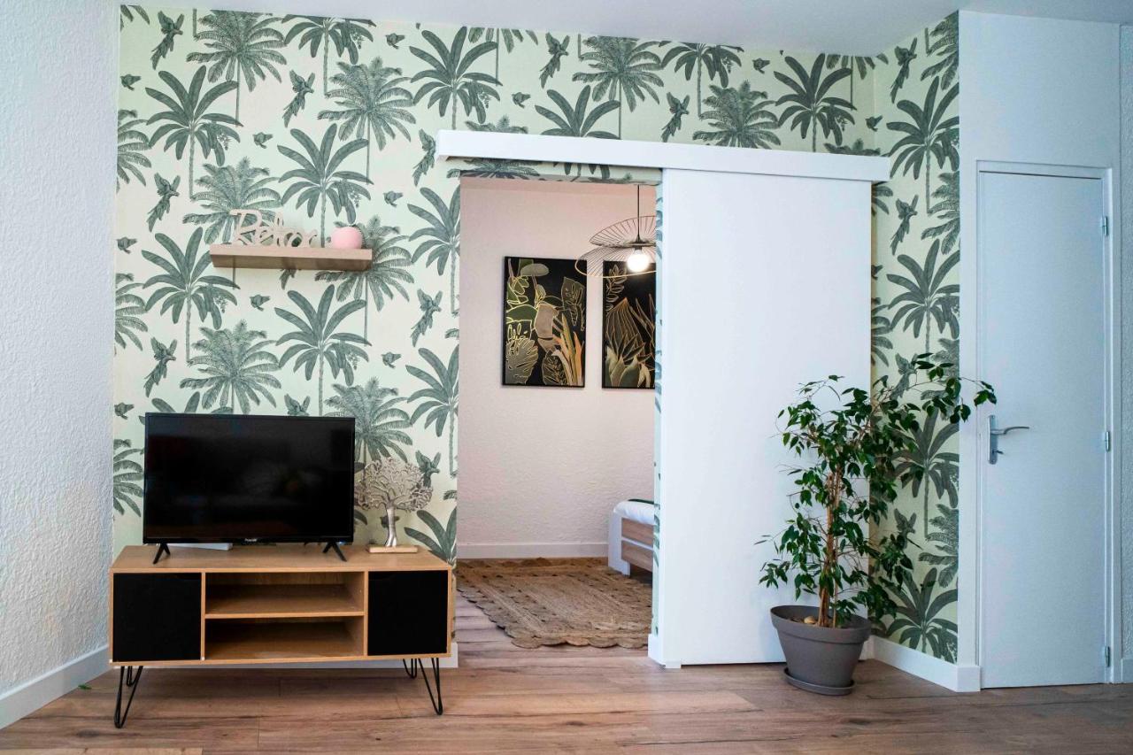 Onloc - Appart Reveil Proche Halles Avec Parking Pau Exteriér fotografie